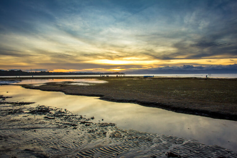 A getaway to Tambobong Beach, Dasol, Pangasinan